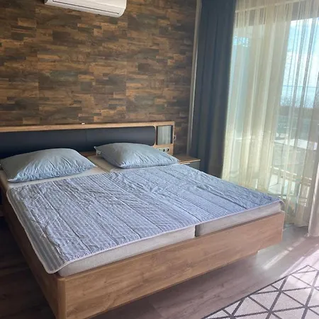 Ezerjo Apartman Appartamento